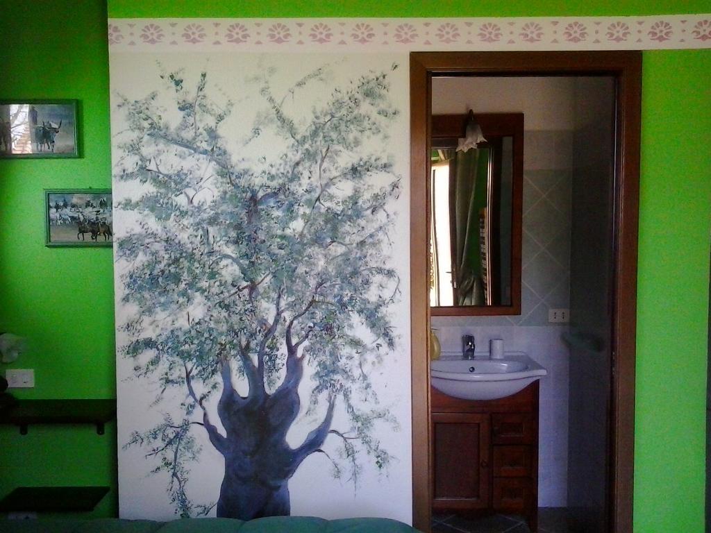Agriturismo La Valle Degli Ulivi Semproniano Oda fotoğraf